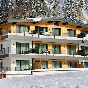  Apartament A Casa Granat